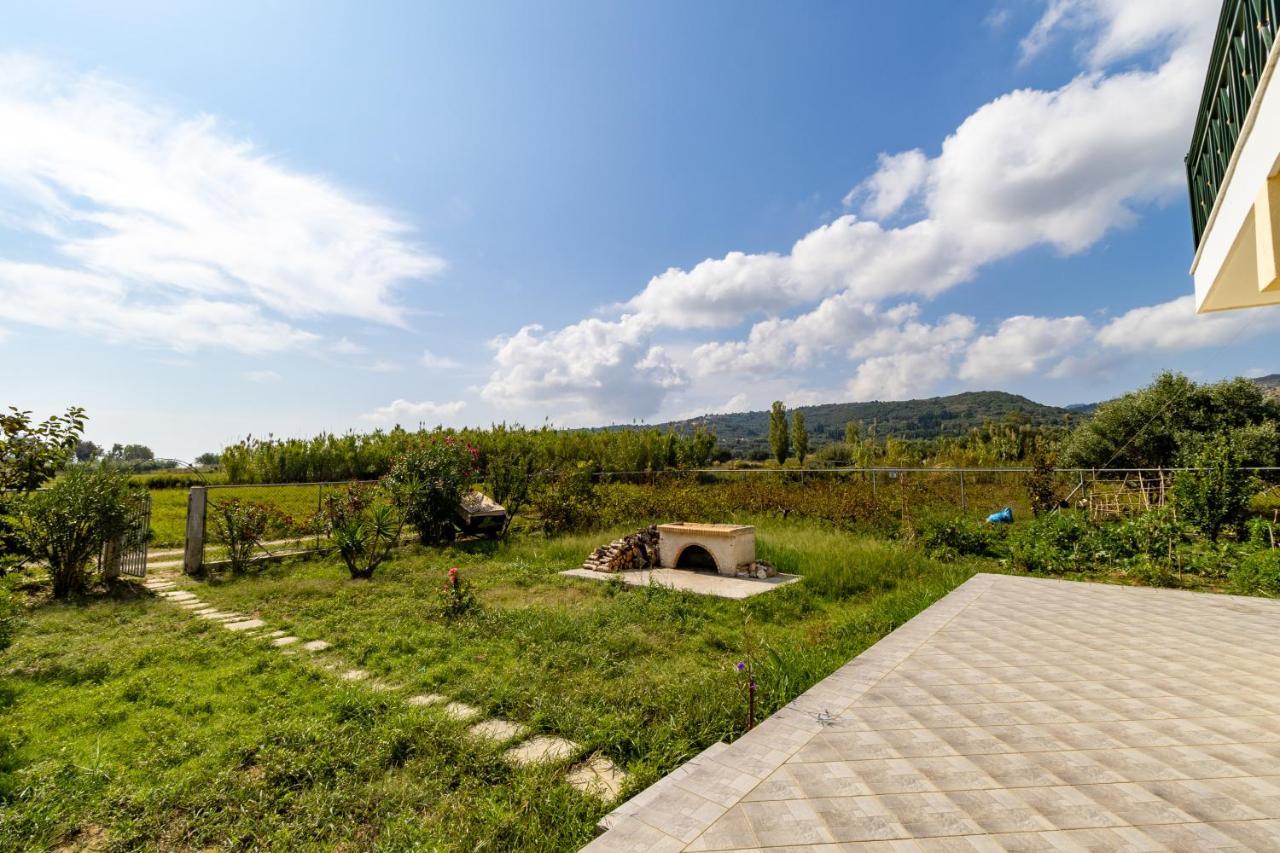 Villa Virginia Lixouri Buitenkant foto