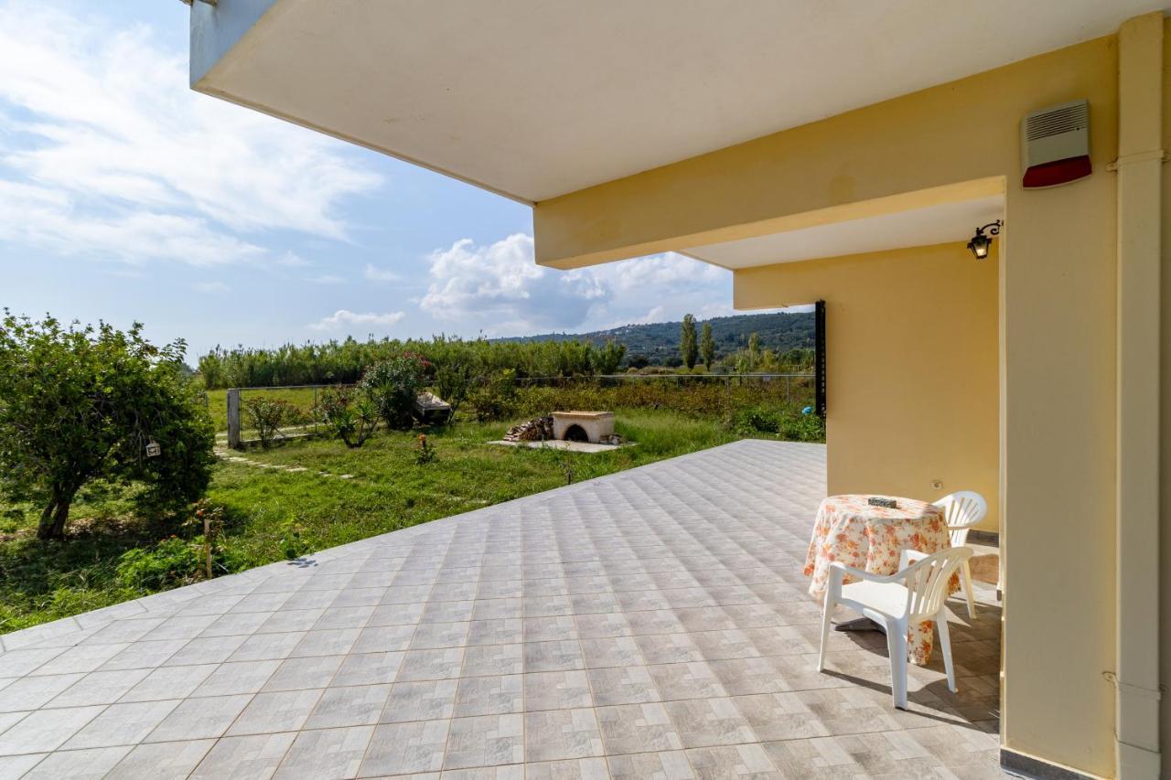 Villa Virginia Lixouri Buitenkant foto