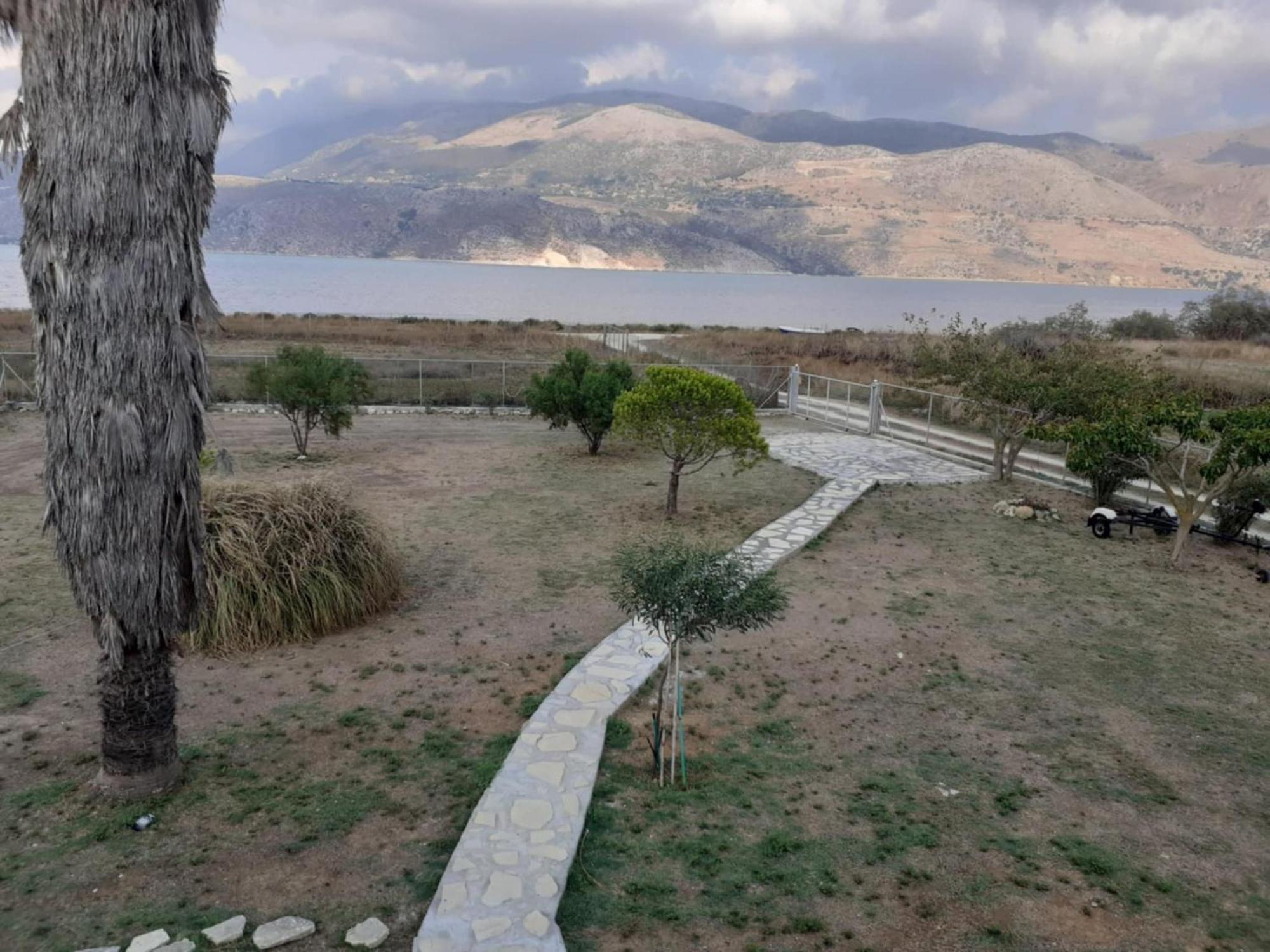 Villa Virginia Lixouri Buitenkant foto