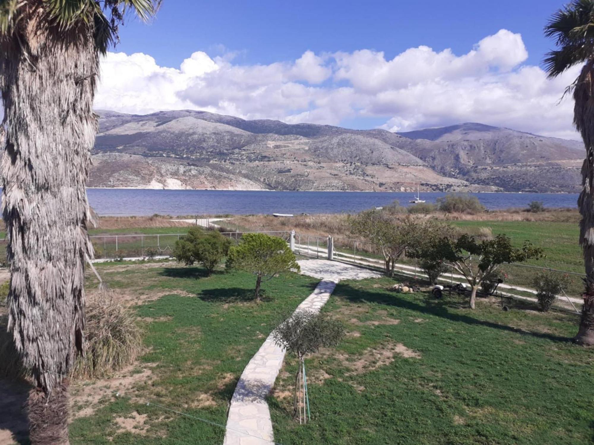 Villa Virginia Lixouri Buitenkant foto